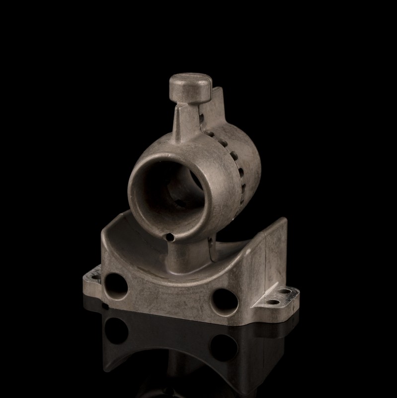 Смеситель J4R00-1113545B