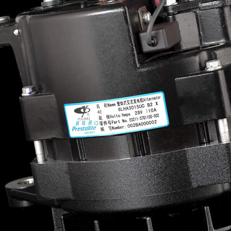 Генератор E0211-3701100