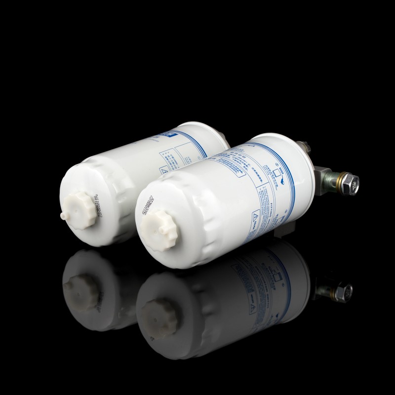 Фильтр топливный в сборе с кронштейном (2 шт. в к-те)  