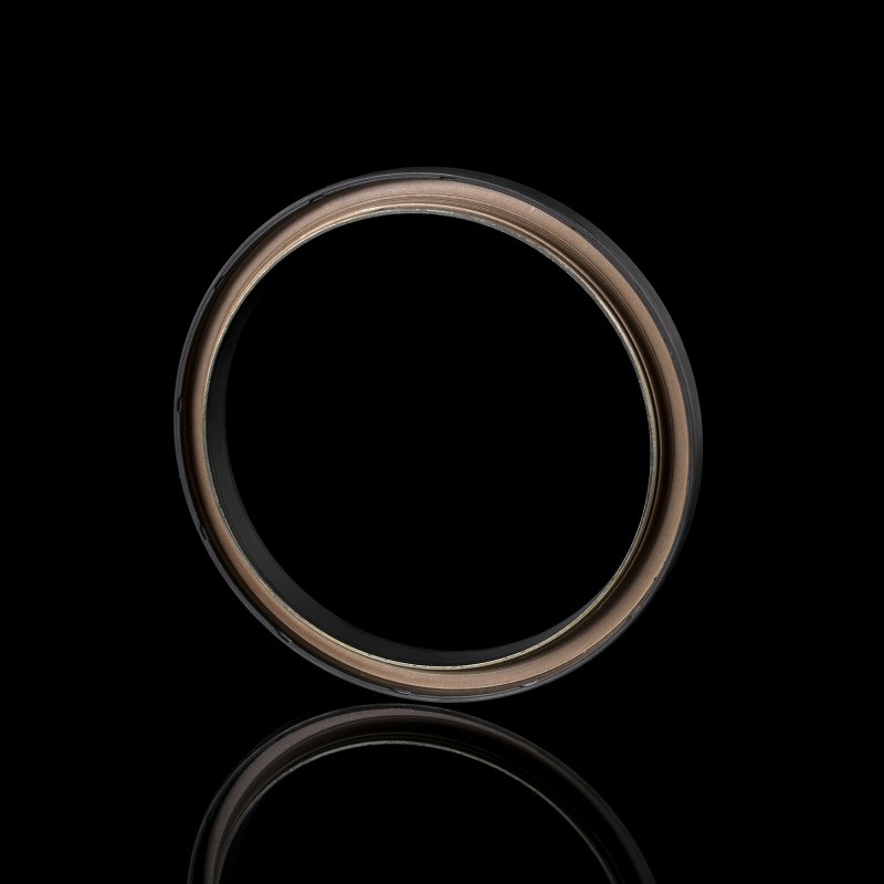 Сальник коленвала задний в сборе  