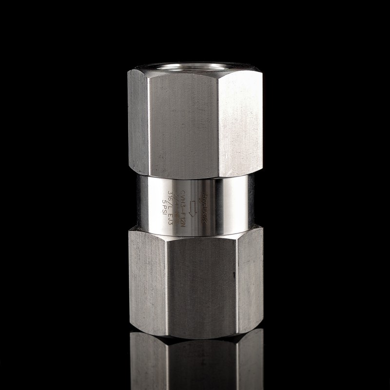 Обратный клапан серии CVH из нержавеющей стали S316, NPT 3/4" внутр. Обратный клапан серии CVH из нержавеющей стали S316, NPT 3/4" внутр.
