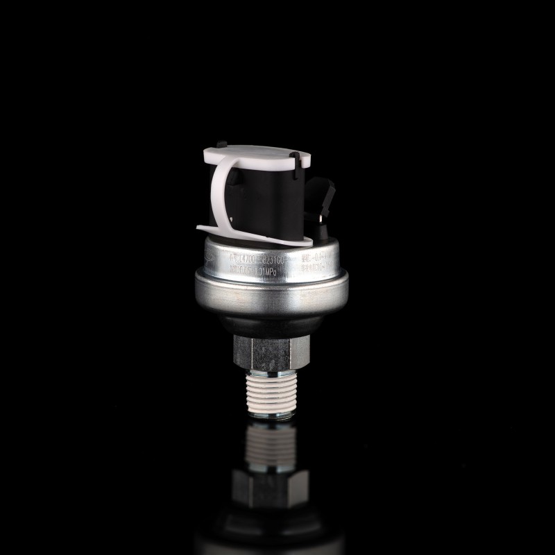 Датчик давления масла L4700-38231G0