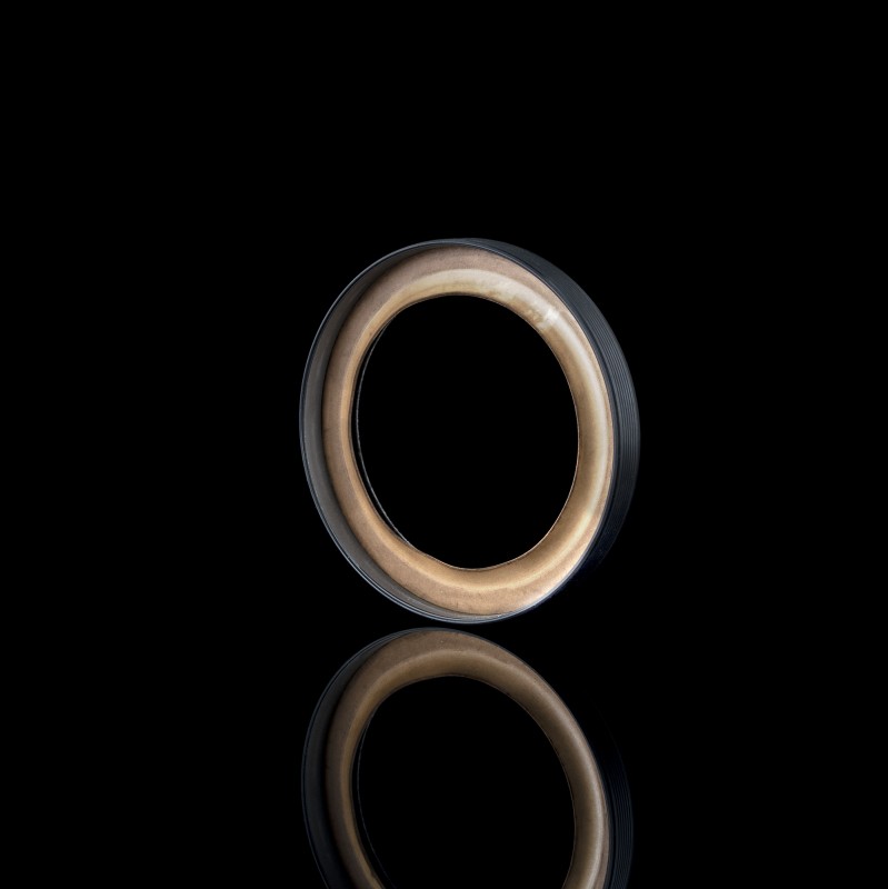 Сальник коленвала передний  