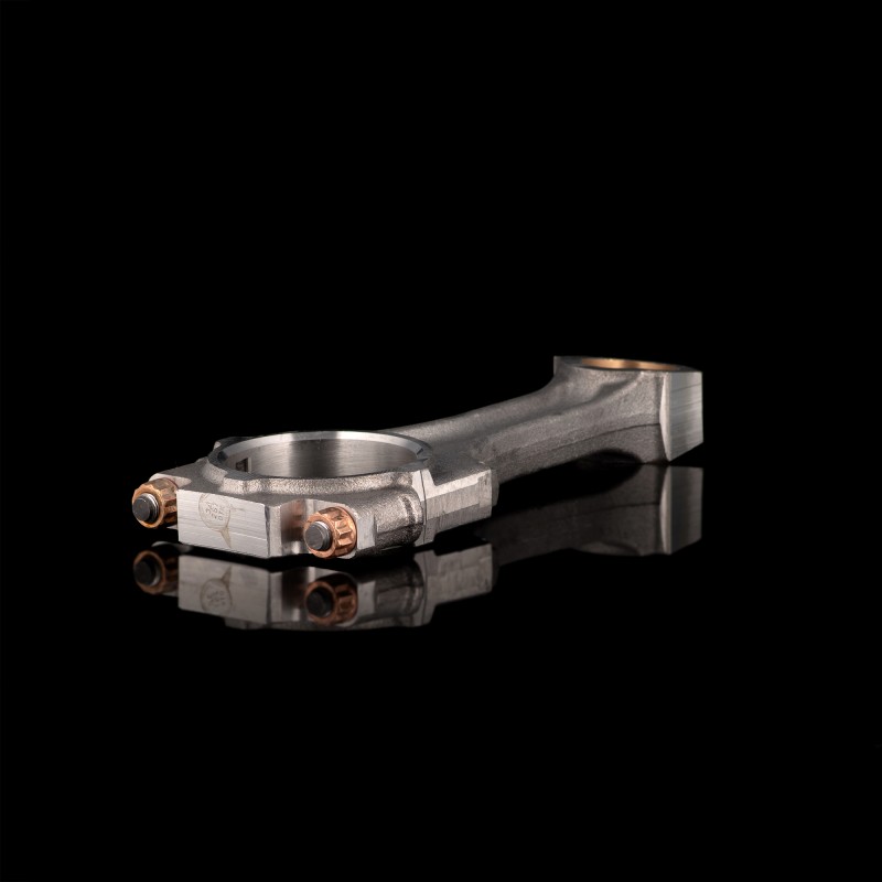 Шатун 740.1004045