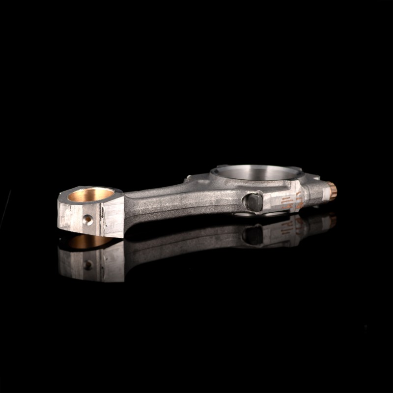 Шатун 740.1004045