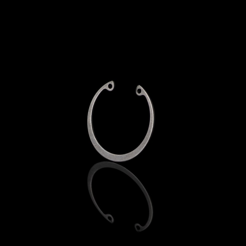 Кольцо стопорное поршневого пальца Q43045